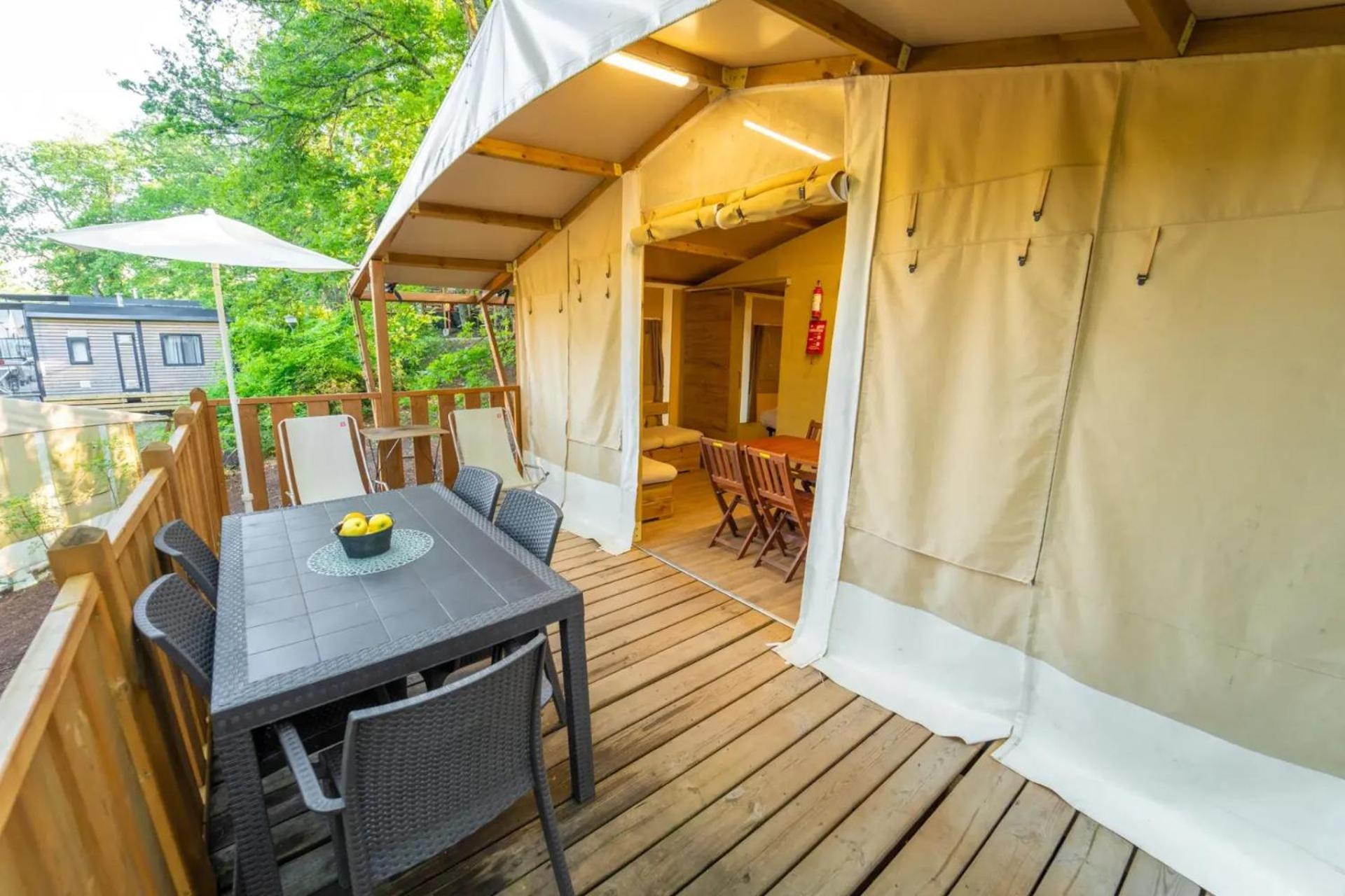 Vacanze Glamping Boutique Сан Феличе дел Бенако Стая снимка